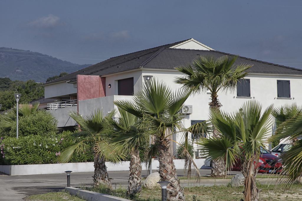 Residence Marea resort Santa-Lucia-di-Moriani Exterior foto